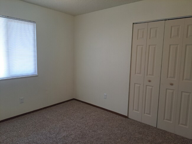 Building Photo - 6925 Peyote Way