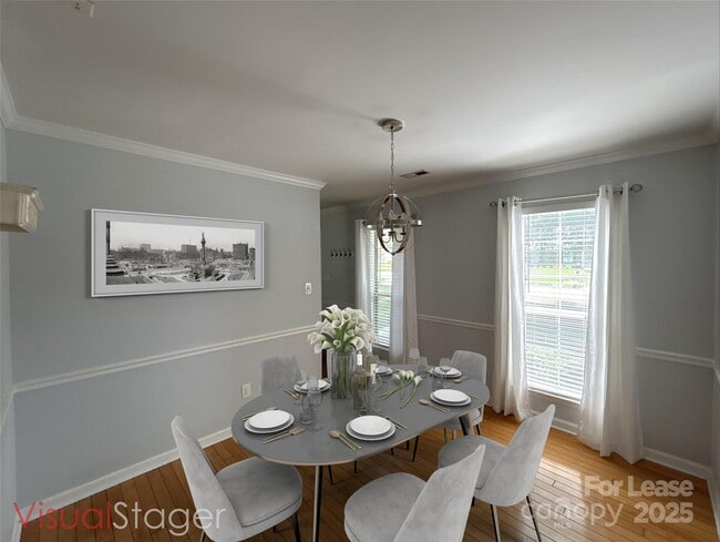 Building Photo - 12311 Longmont Dr