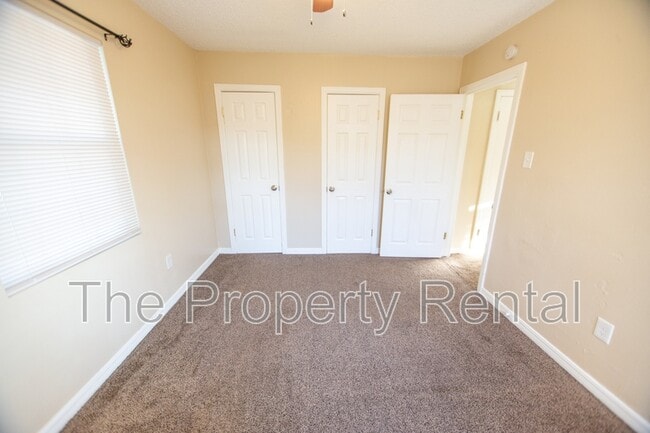 Building Photo - 3624 Walnut Ave