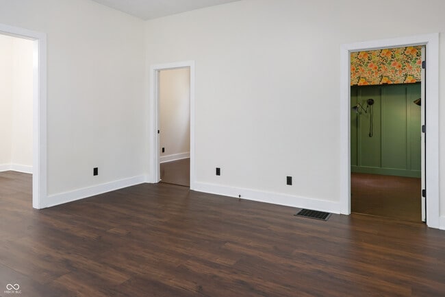 Building Photo - 1309 Lexington Ave