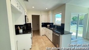 Building Photo - 14526 Parksite Woods