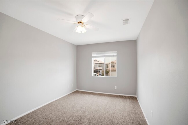 Building Photo - 8133 Kentshire Dr