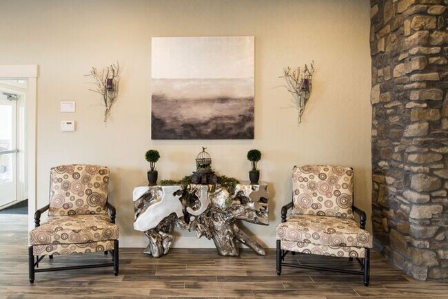 Building Photo - The Madison Courtyard