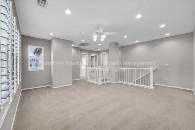 Building Photo - 5730 Autumnwood Ln