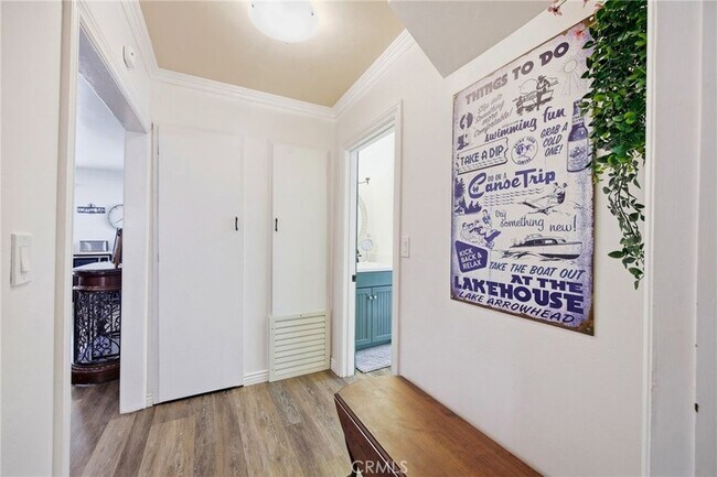 Building Photo - 528 Brentwood Dr