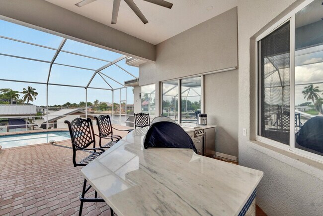 Building Photo - 941 Bunker View Dr