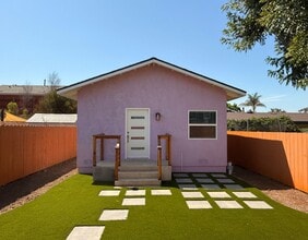 Building Photo - Stylish Newly Built 1BR/1BA ADU – In-Unit ...