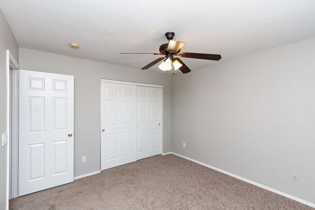 Building Photo - LOVELY 4 BED 3 BATH HOME IN SAN TAN VALLEY
