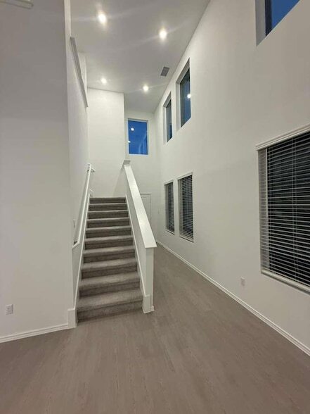 Building Photo - 17702 Sage Thrasher Dr