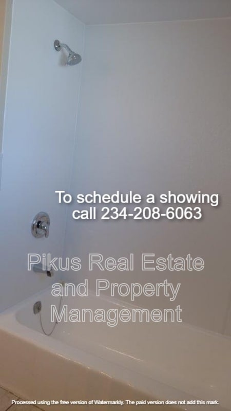 Building Photo - 1017 Niles St SW