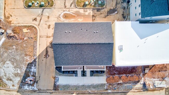 Building Photo - Brand New Construction Townhome in Norton Commons