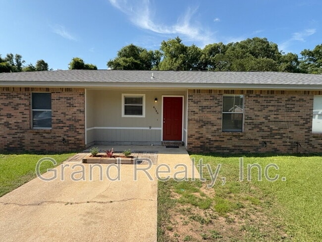Primary Photo - 4146 Charles Cir