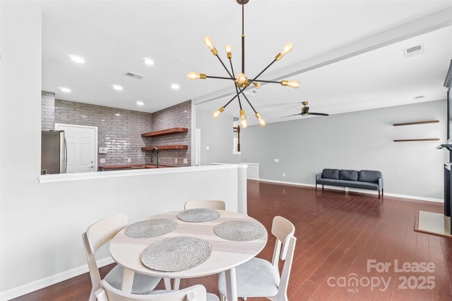 Building Photo - 15627 Canmore Street