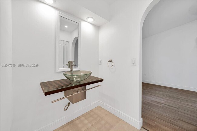 Building Photo - 6352 SW 112th Pl