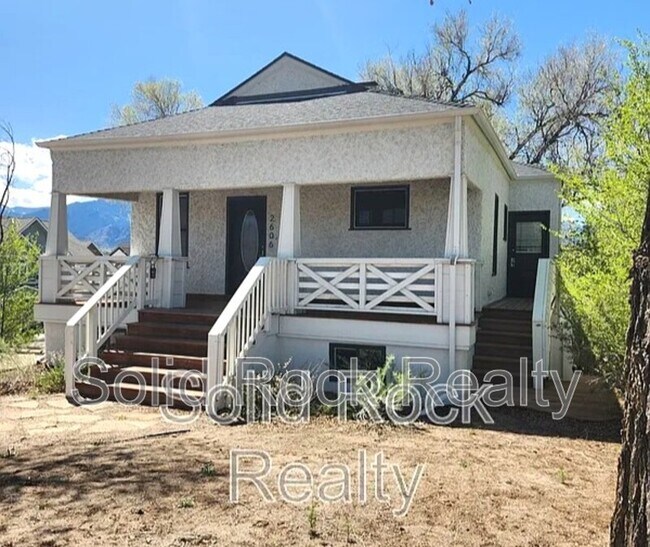 Primary Photo - 2606 N Cascade Ave