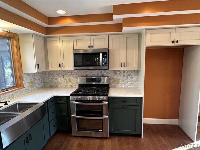 Building Photo - 3752 Hampton Brook Dr