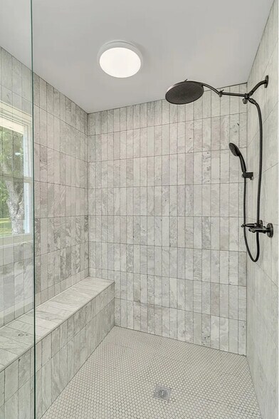 Building Photo - 1441 Compton Rd