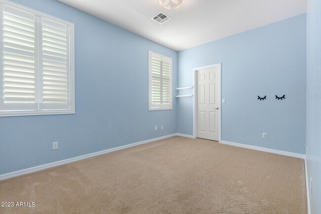 Building Photo - 14823 W Windsor Ave