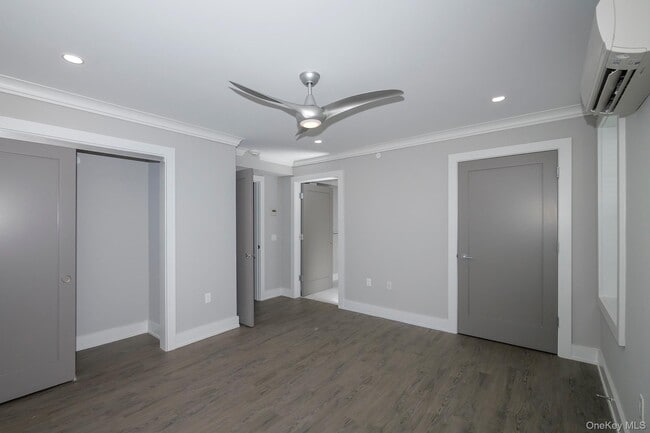 Building Photo - 75 Circle Dr