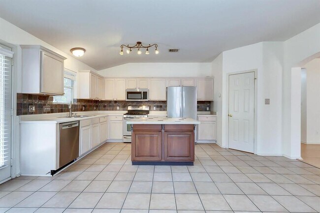 Building Photo - 3337 Cantera Way