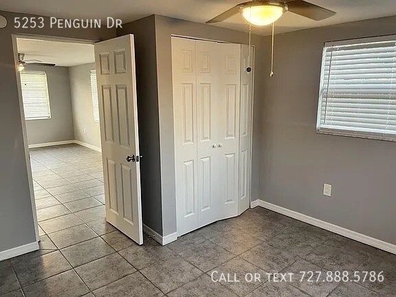 Building Photo - 5253 Penguin Dr