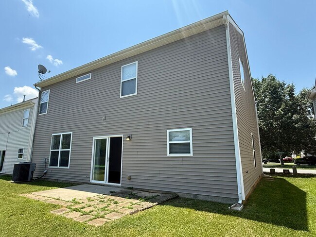 Building Photo - 4BR/2.5 BA Home in Monroe