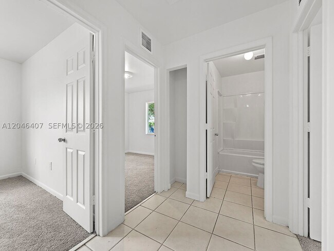 Building Photo - 26650 SW 138th Ct