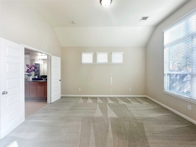 Building Photo - 22214 Meandering Springs Dr