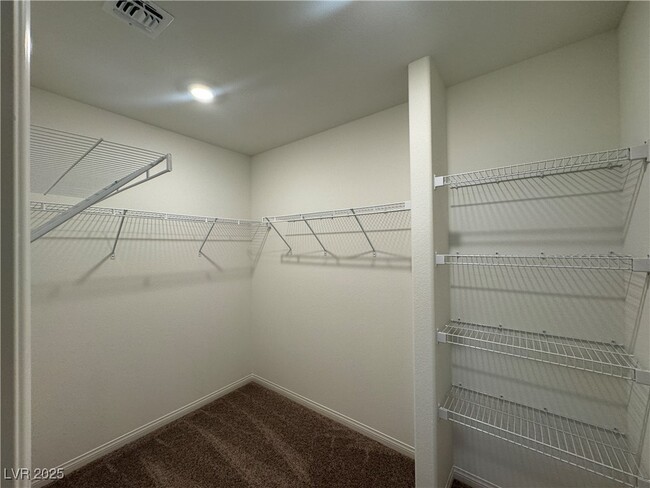 Building Photo - 9144 Vesey Ave