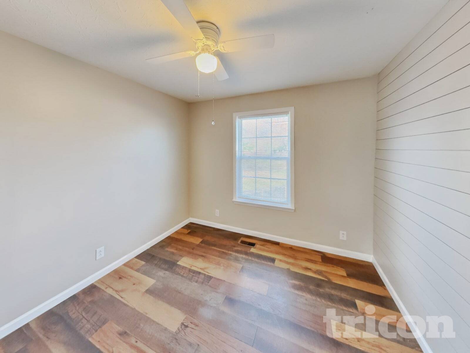 Building Photo - 1150 E 17th Ave