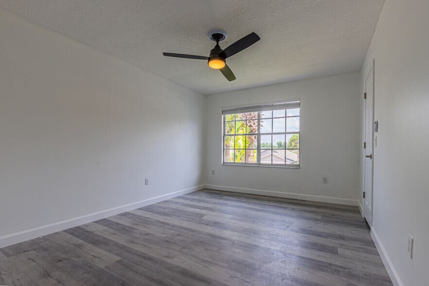 Building Photo - 2252 Wyndam Way