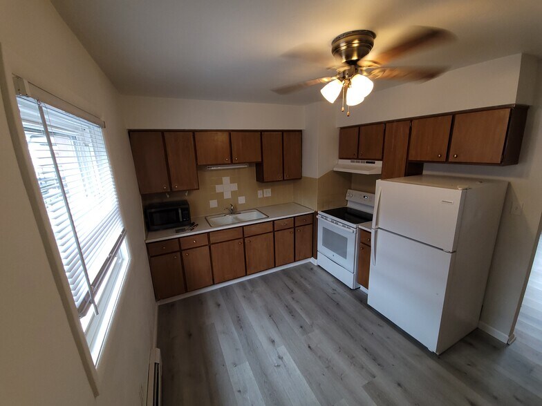 Kitchen - 455 8th St