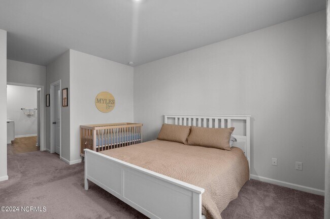 Building Photo - 1561 Pleasant Holw Ct SE