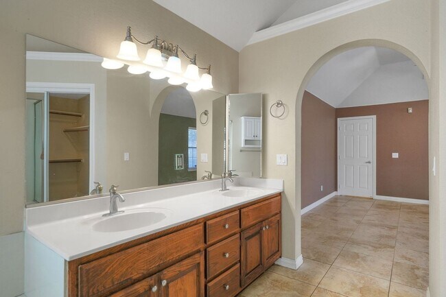 Building Photo - Charming 3BR House in Gilbert