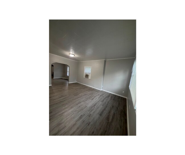 Building Photo - 4200 Jefferson St