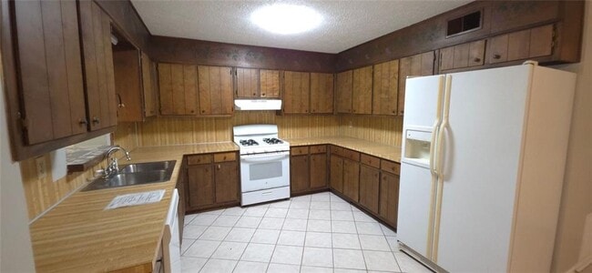 Building Photo - 3239 Sharpton Dr