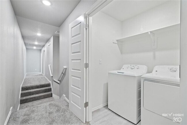 Building Photo - 4183 W Sardinia Way