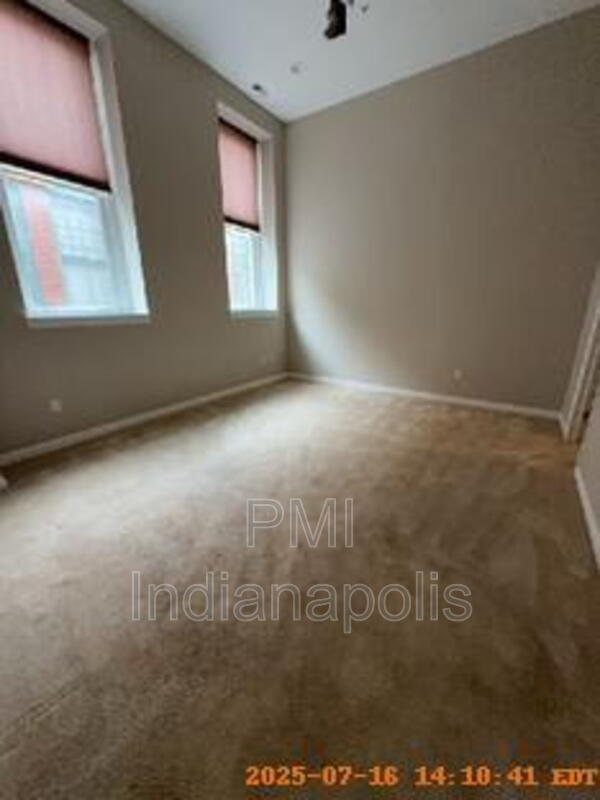 Building Photo - 141 S Meridian St