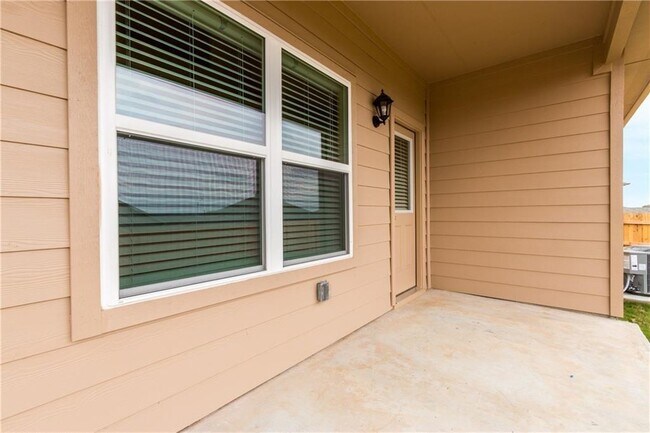 Building Photo - 6708 Bishop Pass