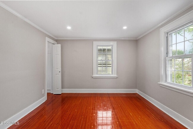 Building Photo - 1123 Ardsley Rd