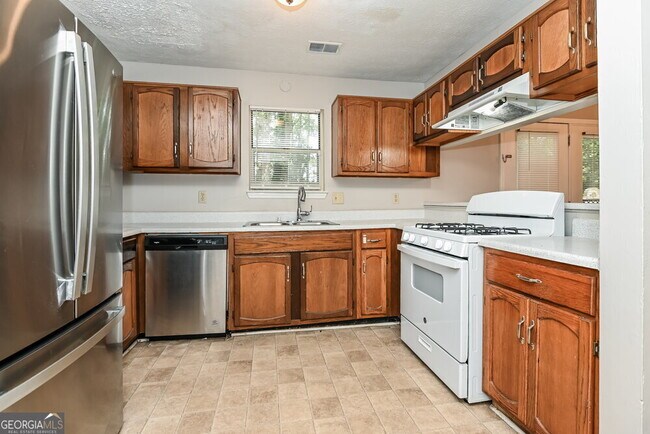 Building Photo - 1268 Brandl Dr SW