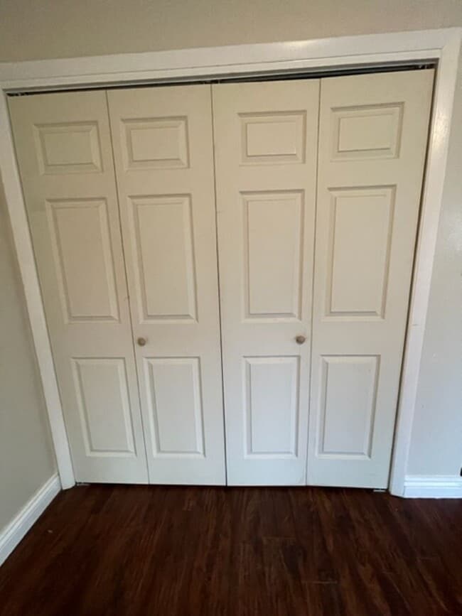 Building Photo - Redlands 3 bed 1.5 bath with yard