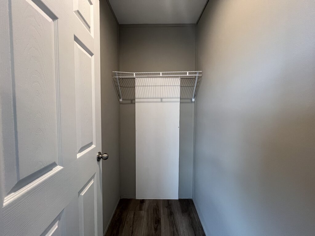 Building Photo - 133 W Sourwood Dr