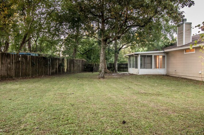 Building Photo - 3/2 located in Ft. Walton Beach