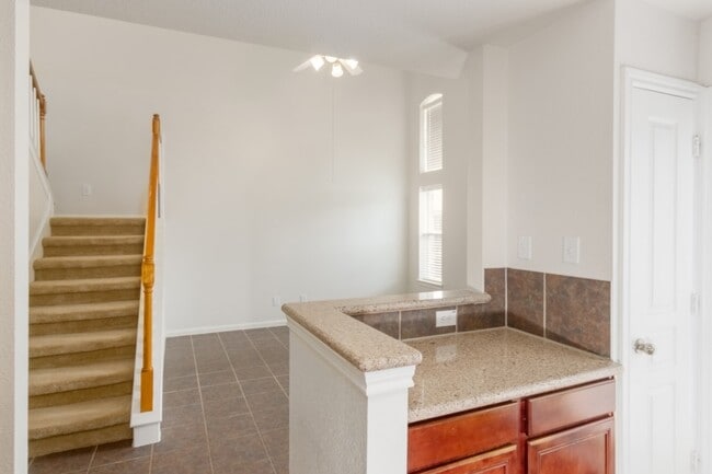 Building Photo - 1616 Grable Cove Ln