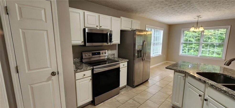 Building Photo - 1480 Ridgemill Terrace NE
