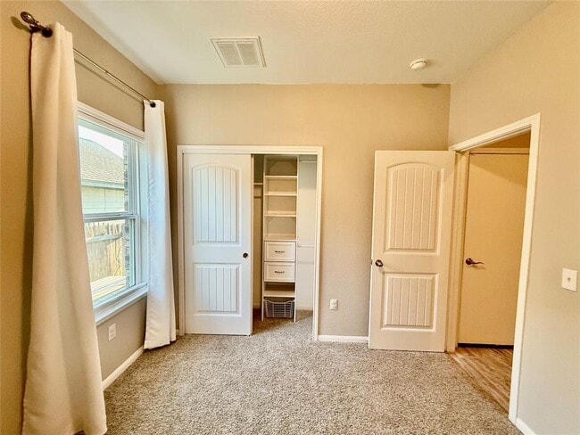 Building Photo - 305 Rusk Bluff Ave