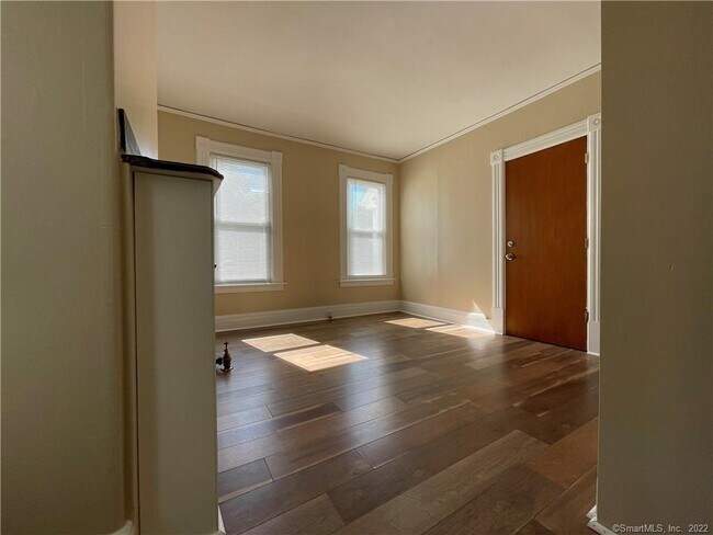 Building Photo - 11 West St