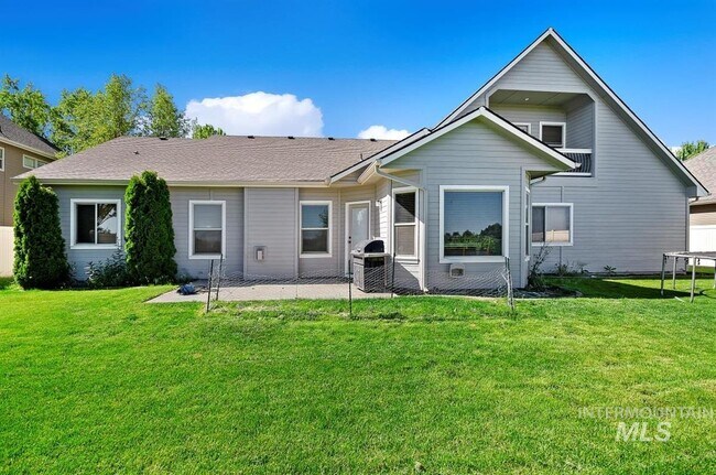 Building Photo - 2234 E Sicily St