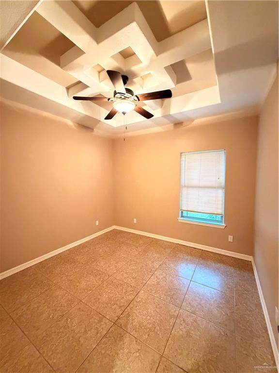 Building Photo - 27 Granada Cir